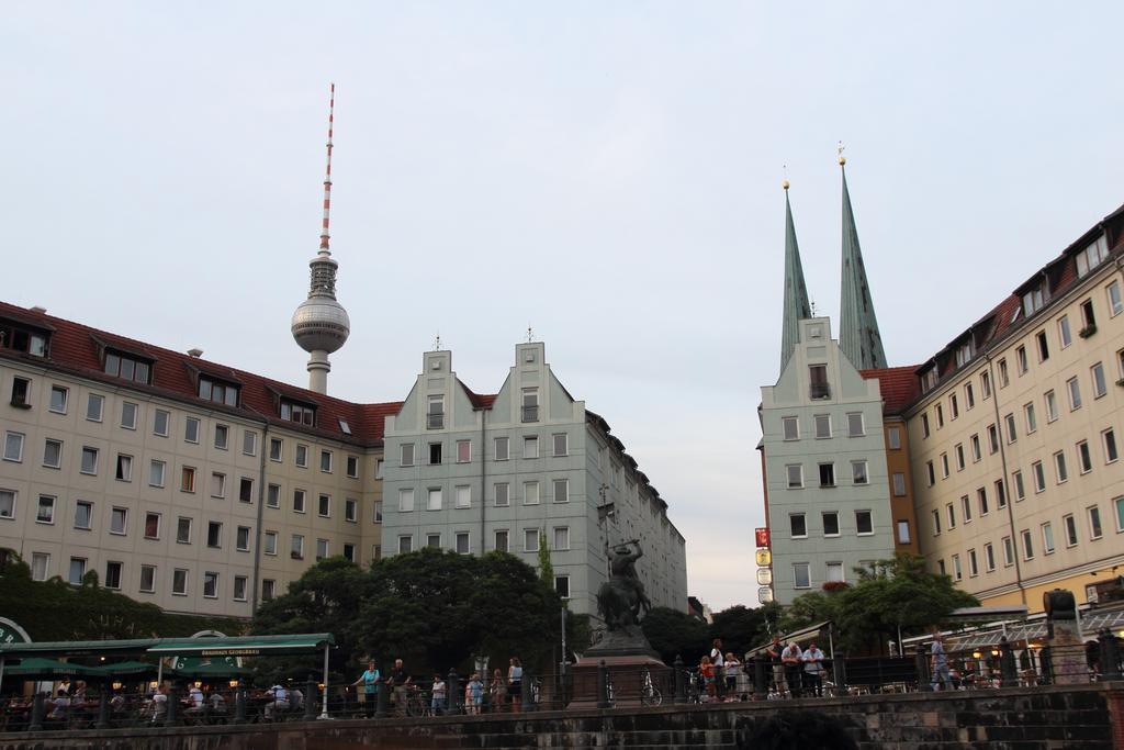 Hotel Und Restaurant Kranichsberg Woltersdorf  Esterno foto
