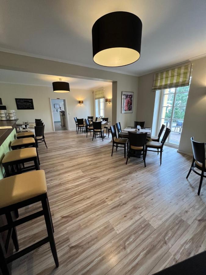 Hotel Und Restaurant Kranichsberg Woltersdorf  Esterno foto