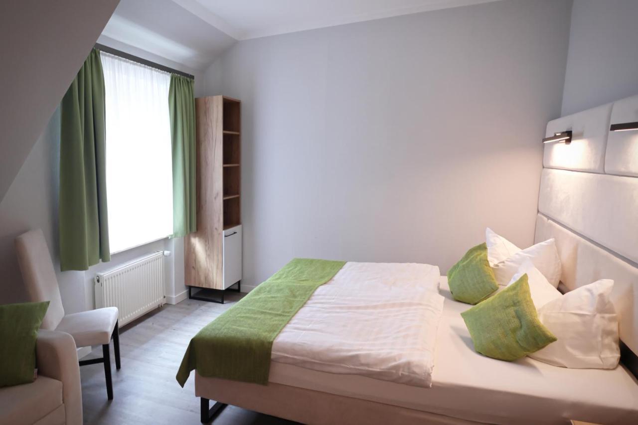 Hotel Und Restaurant Kranichsberg Woltersdorf  Esterno foto