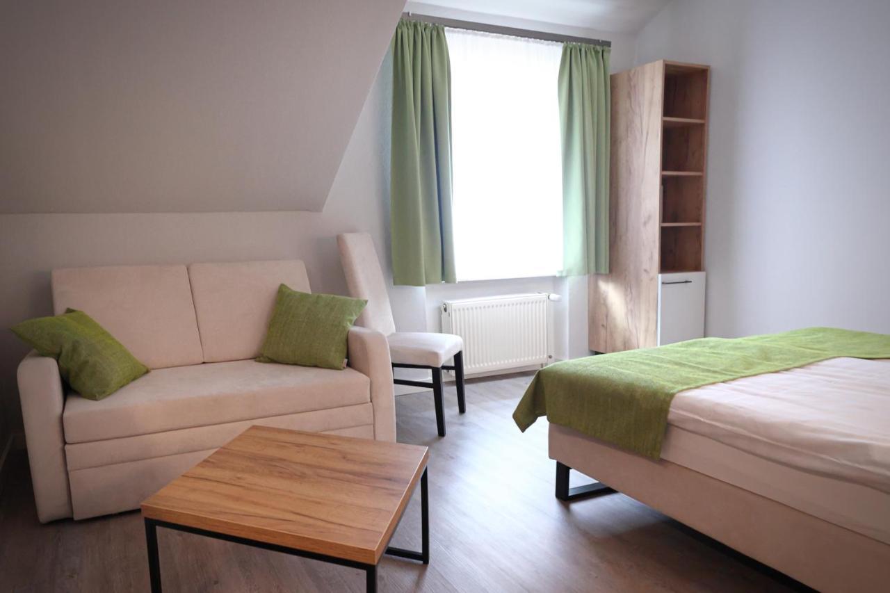 Hotel Und Restaurant Kranichsberg Woltersdorf  Esterno foto